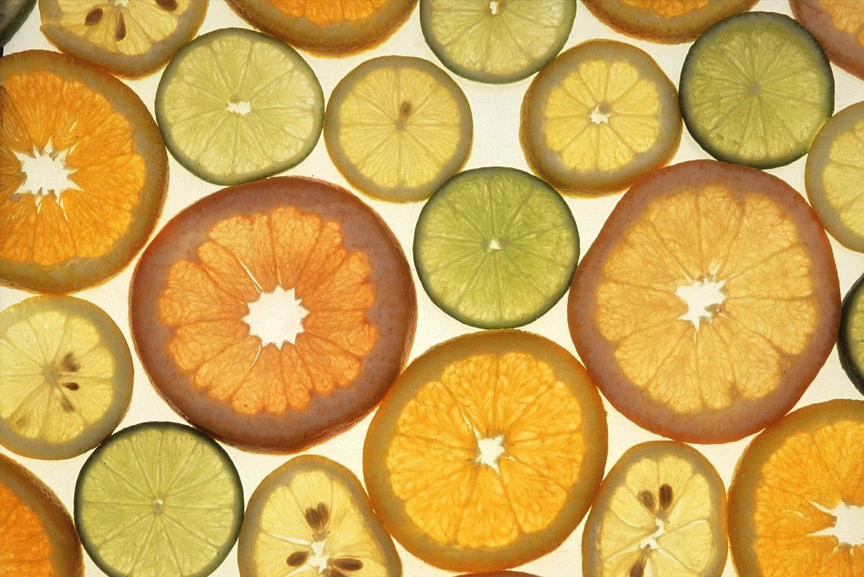 Vitamin C and citrus sliced