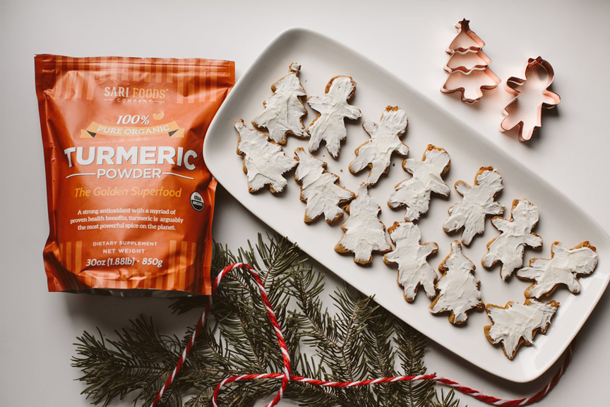 Turmeric gingerbread cookies on a platter.